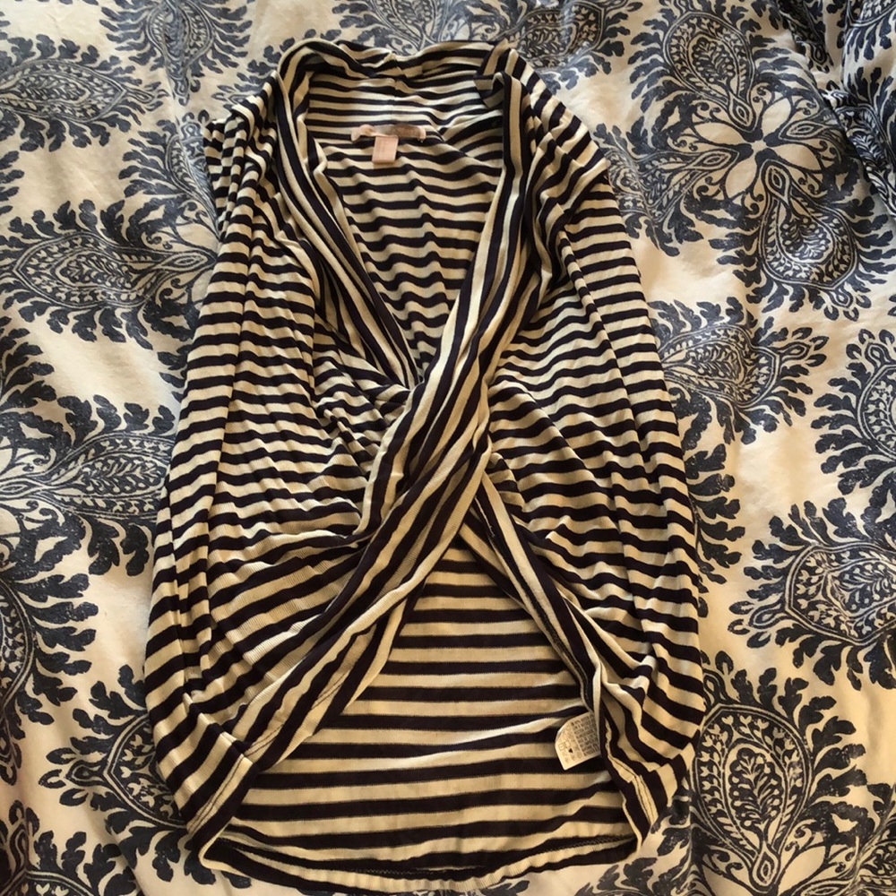 Forever 21 cross front top
